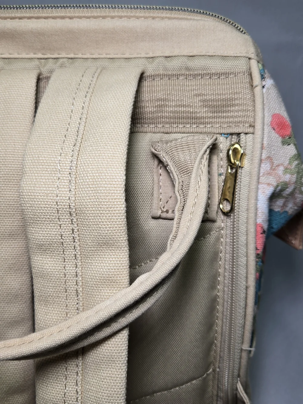 Anello Kuchigane Canvas Floral Backpack Japanese design hinged mouth Retro